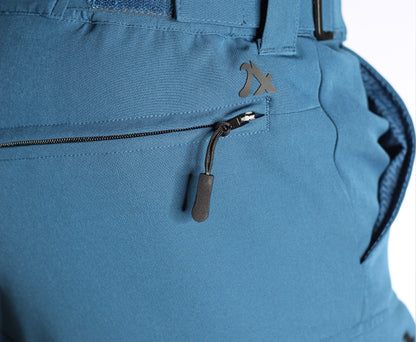 Men's travel shorts with back zipper pockets