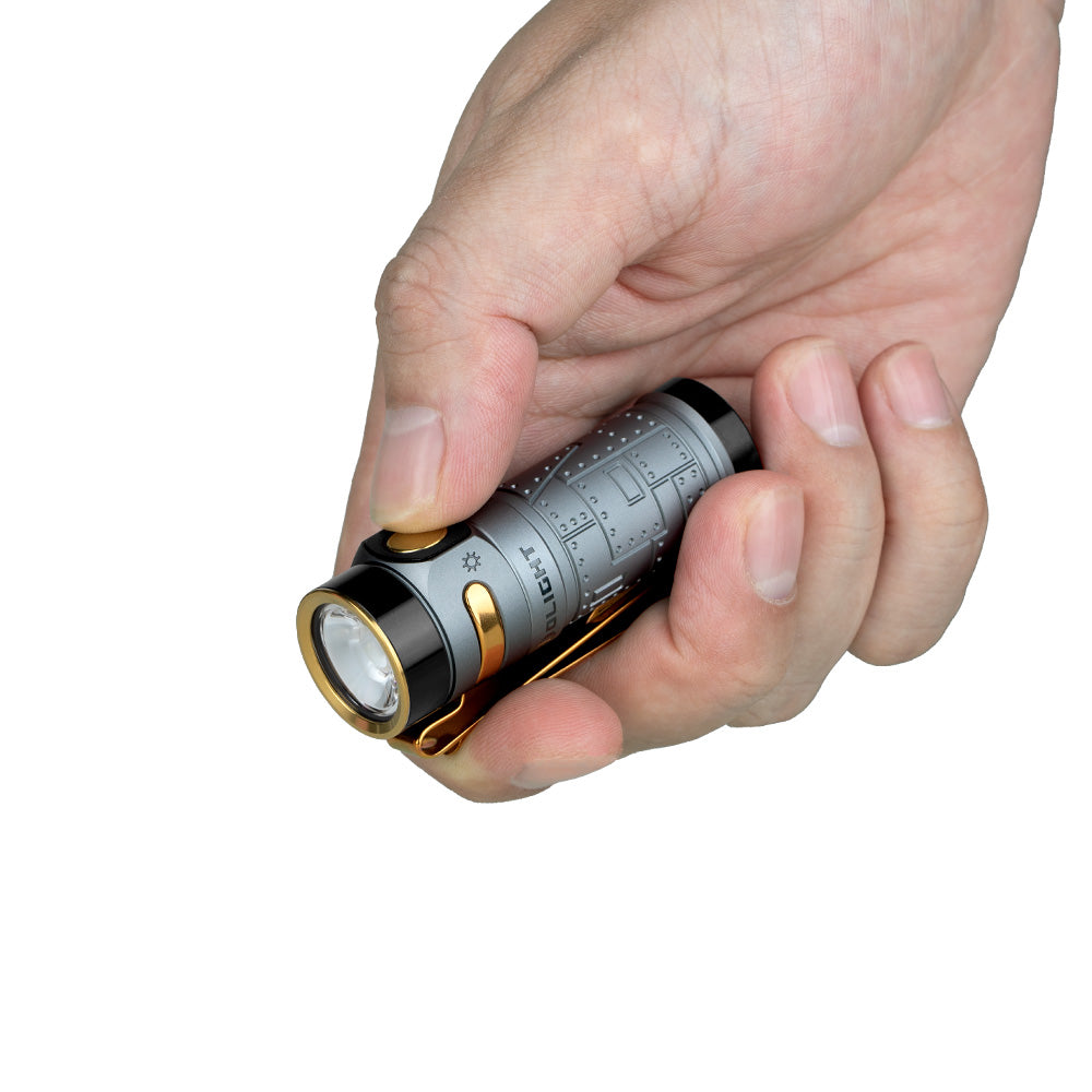 Olight Baton 4